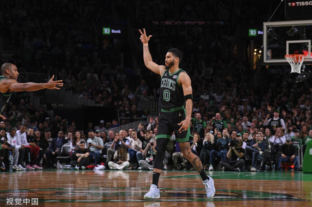 球衣的发布 球衣的发布